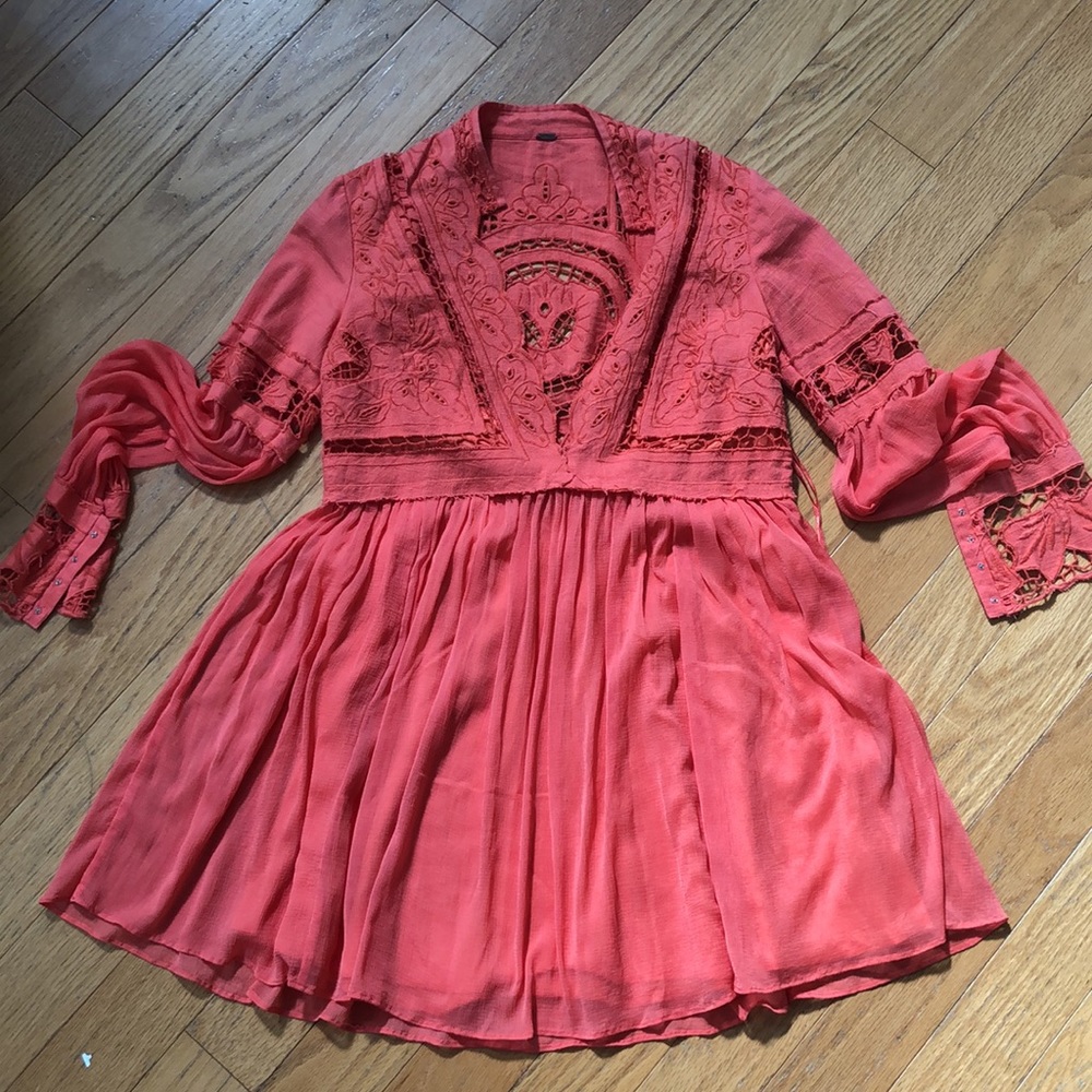 FREE PEOPLE Distressed Coral Deep V-neck Lace & Chiffon Dress / Tunic